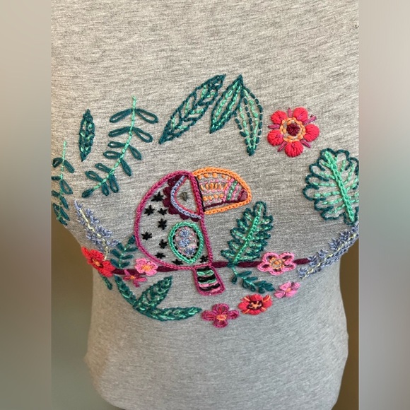 H&M embroidered Aztec Mexican grey short sleeve crew neck Tshirt womens size S - Picture 2 of 6